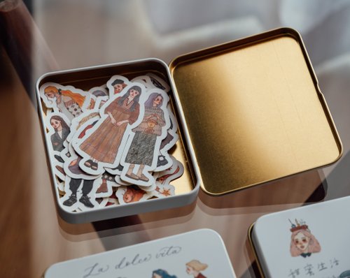 Tin box sticker set | We move forward happily
