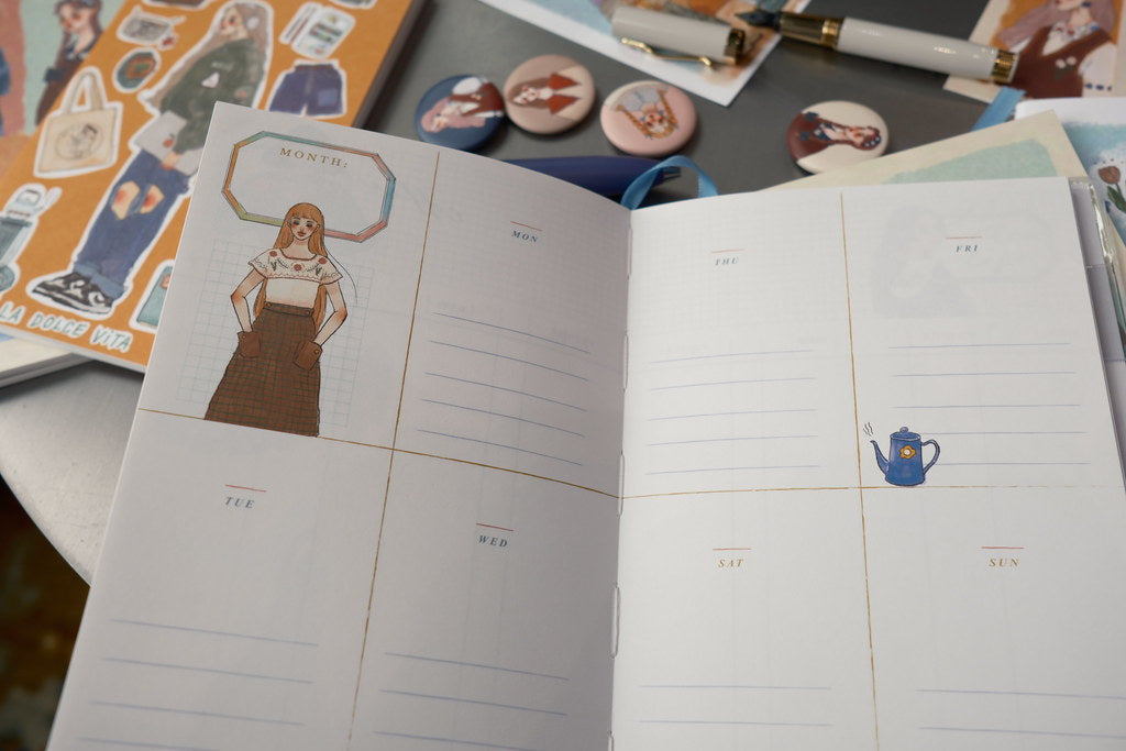 Planner | B6 Weekly Undated (54 weeks)