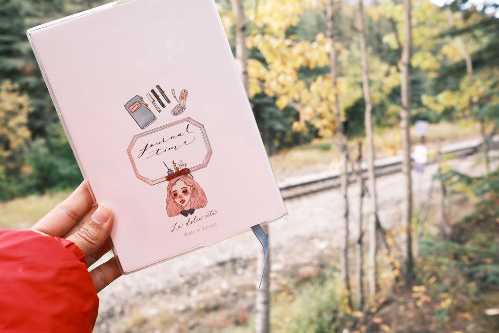 Planner | B6 Weekly Undated (54 weeks)