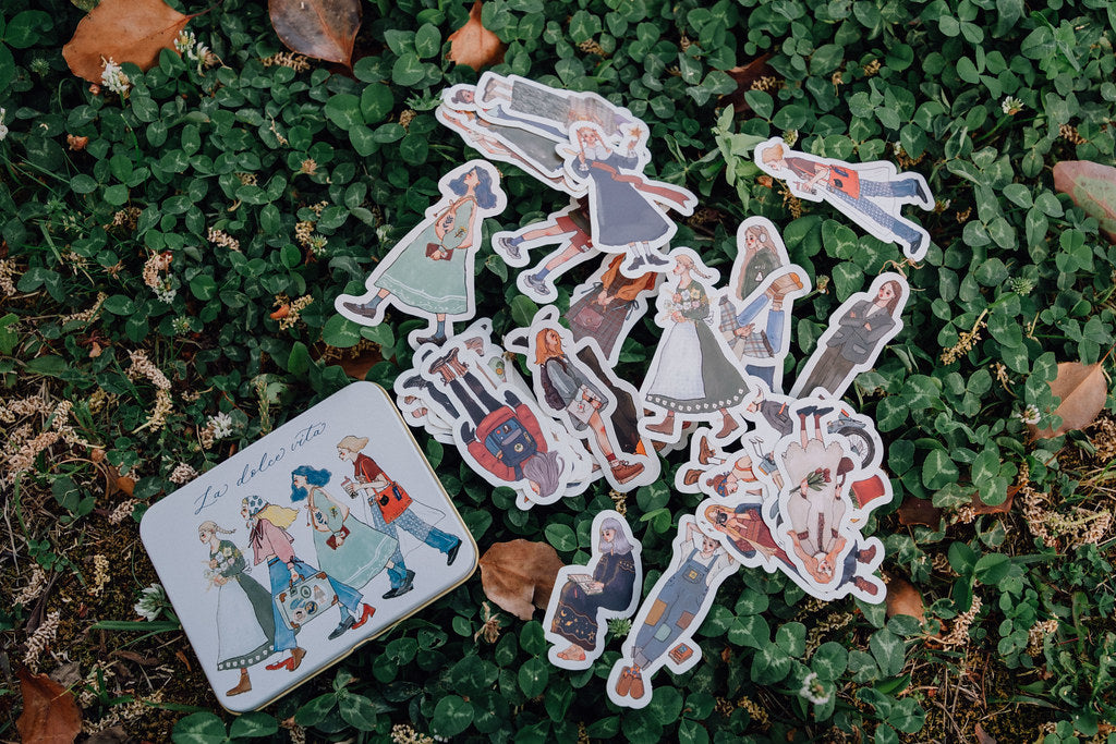 Tin box sticker set | We move forward happily