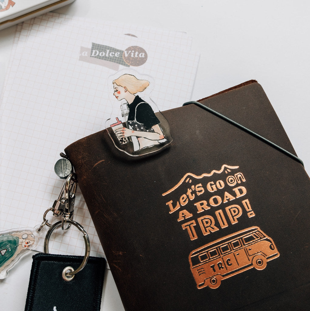 Acrylic clips | We are moving forward happily