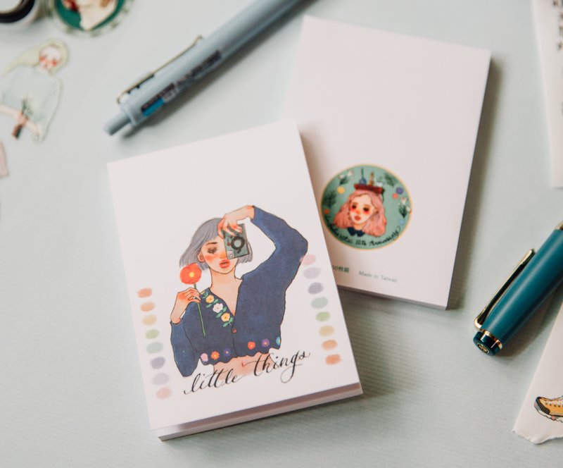 Memo pad | Photography girl
