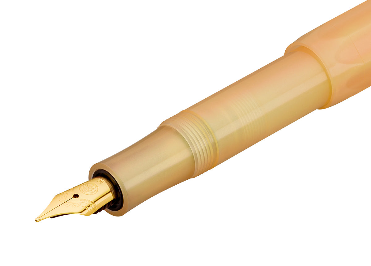 Collection | Fountain Pen Apricot Pearl (Spring 2024)