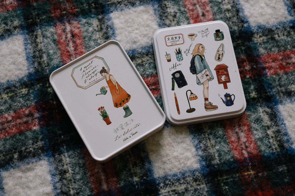 Tin Box (with variants)