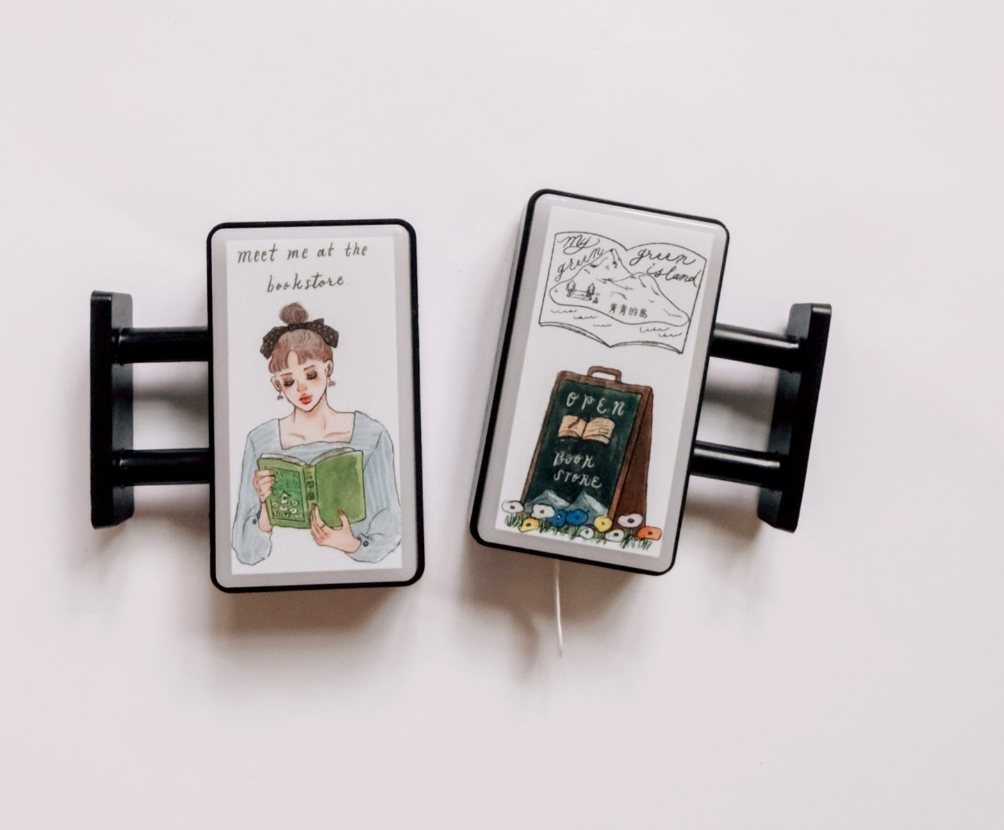 Magnetic light box | Life in a bookstore