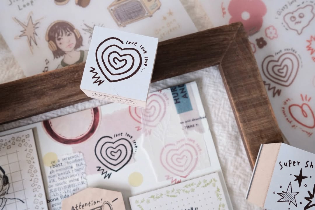 Stamps | Attention / Girl Listening to Music / Love Love Love / Super Shiny