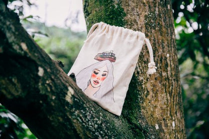 Drawstring pouch | Library girl