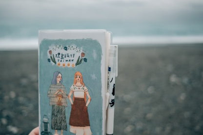 Notebook Cover | Regular size with pen loop (clear)