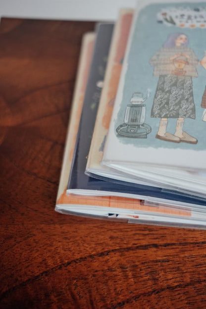 Notebook Cover | Regular size with pen loop (clear)