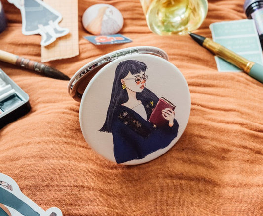 Lifestyle | Portable leather small round mirror: Dark blue flower season girl