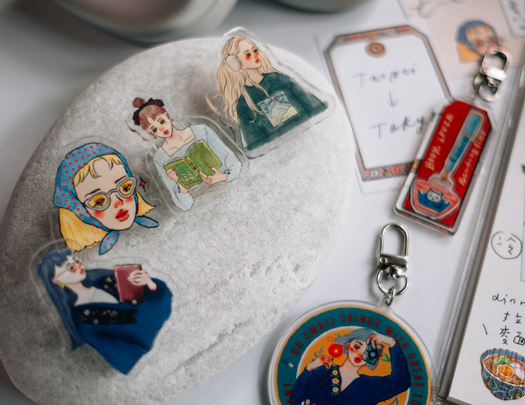 Acrylic clips 3 | Sweet life