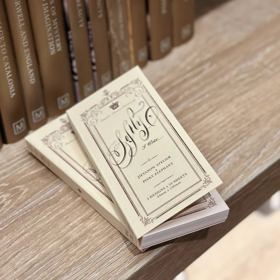 (PRE ORDER) Memo pad | Pinky Elephant collab: Softly, I Write