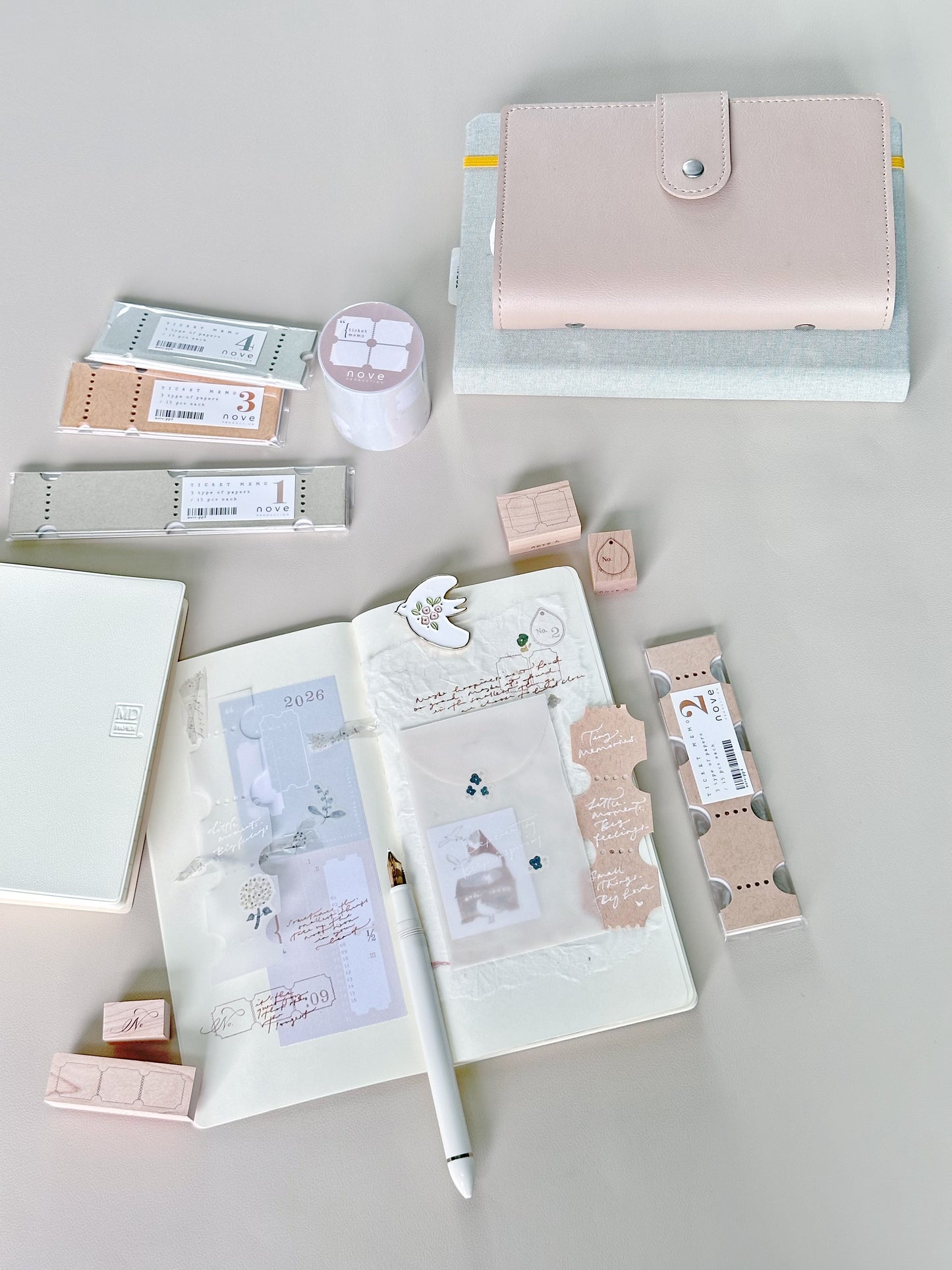 Stamps | Jourt'aime 2 (with variants)