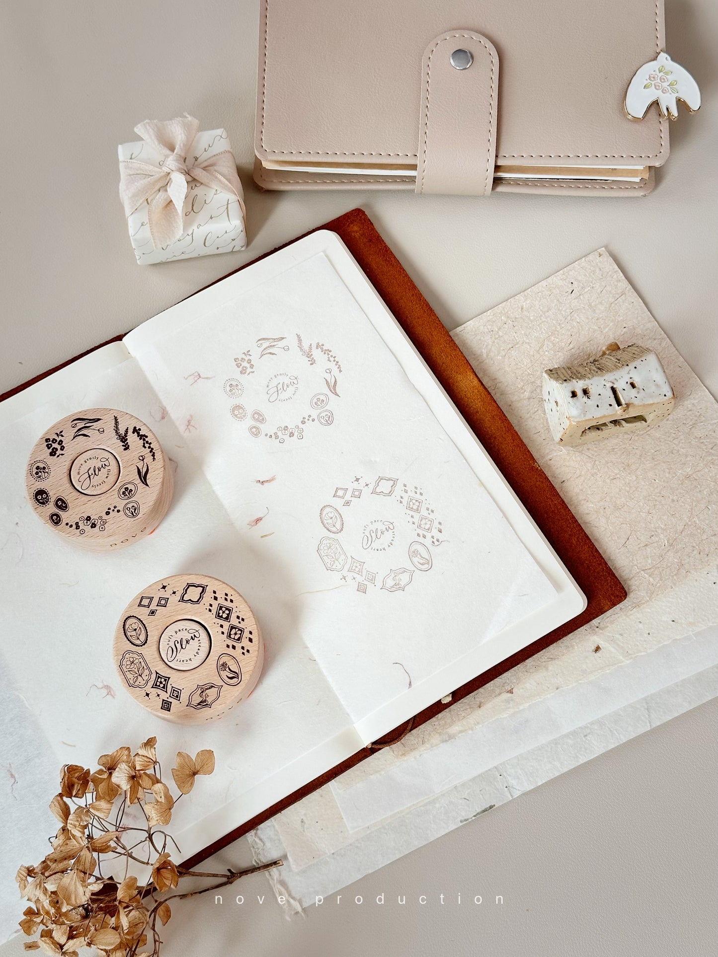 Stamps Set | a.round .04: Flow & Slow (with variants)