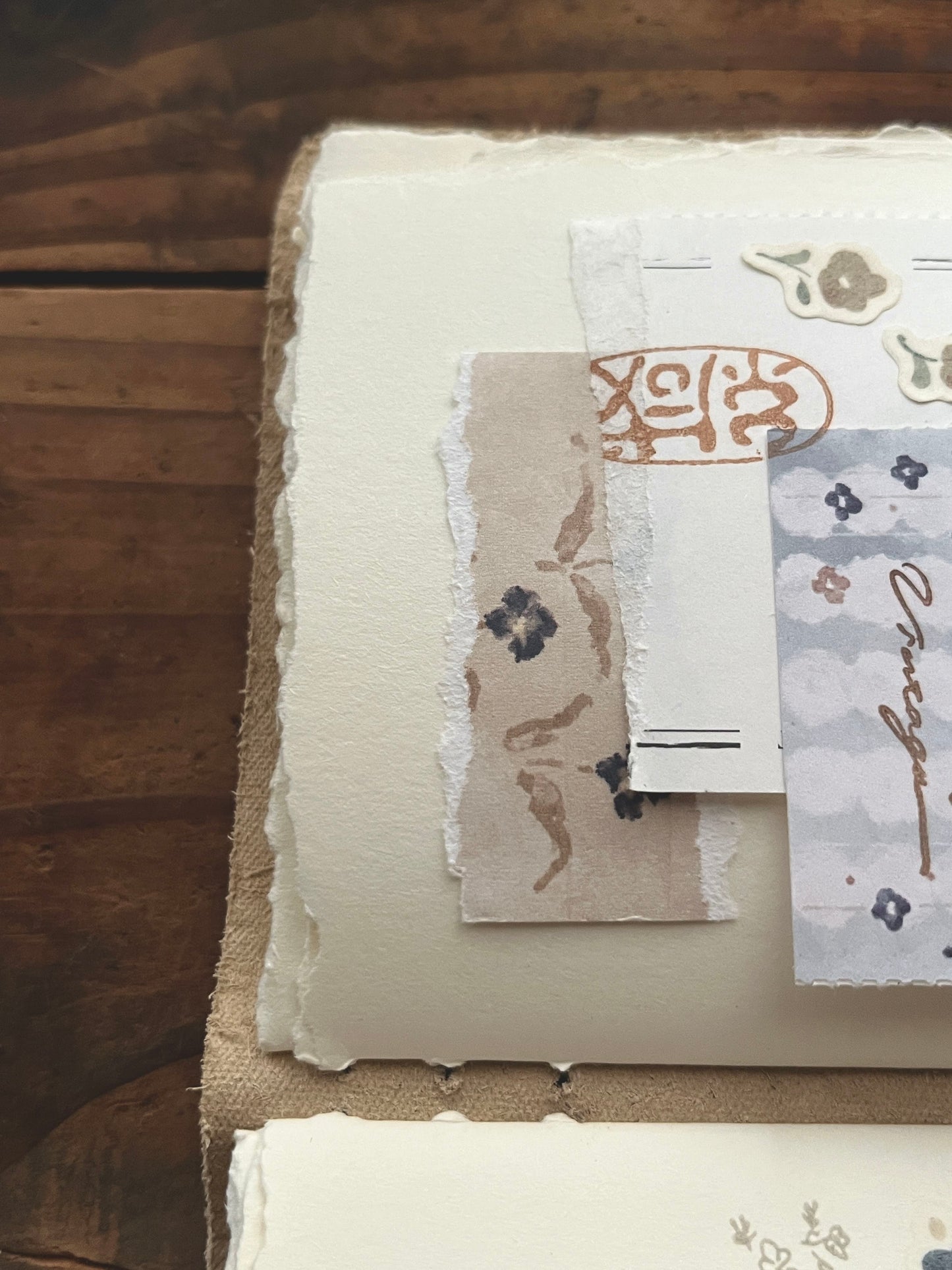 Breezy Studio Decorative Paper | Mini Floral