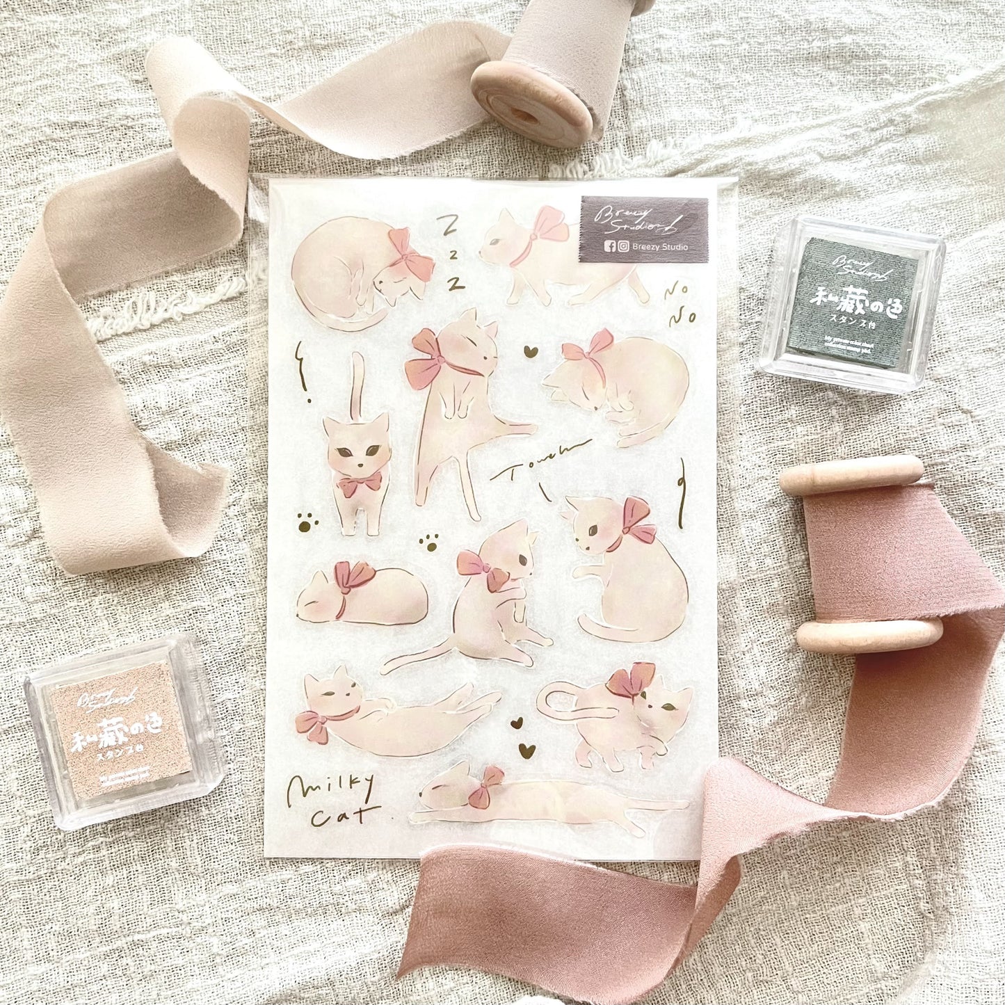 Print-on Sticker | Milky Cat