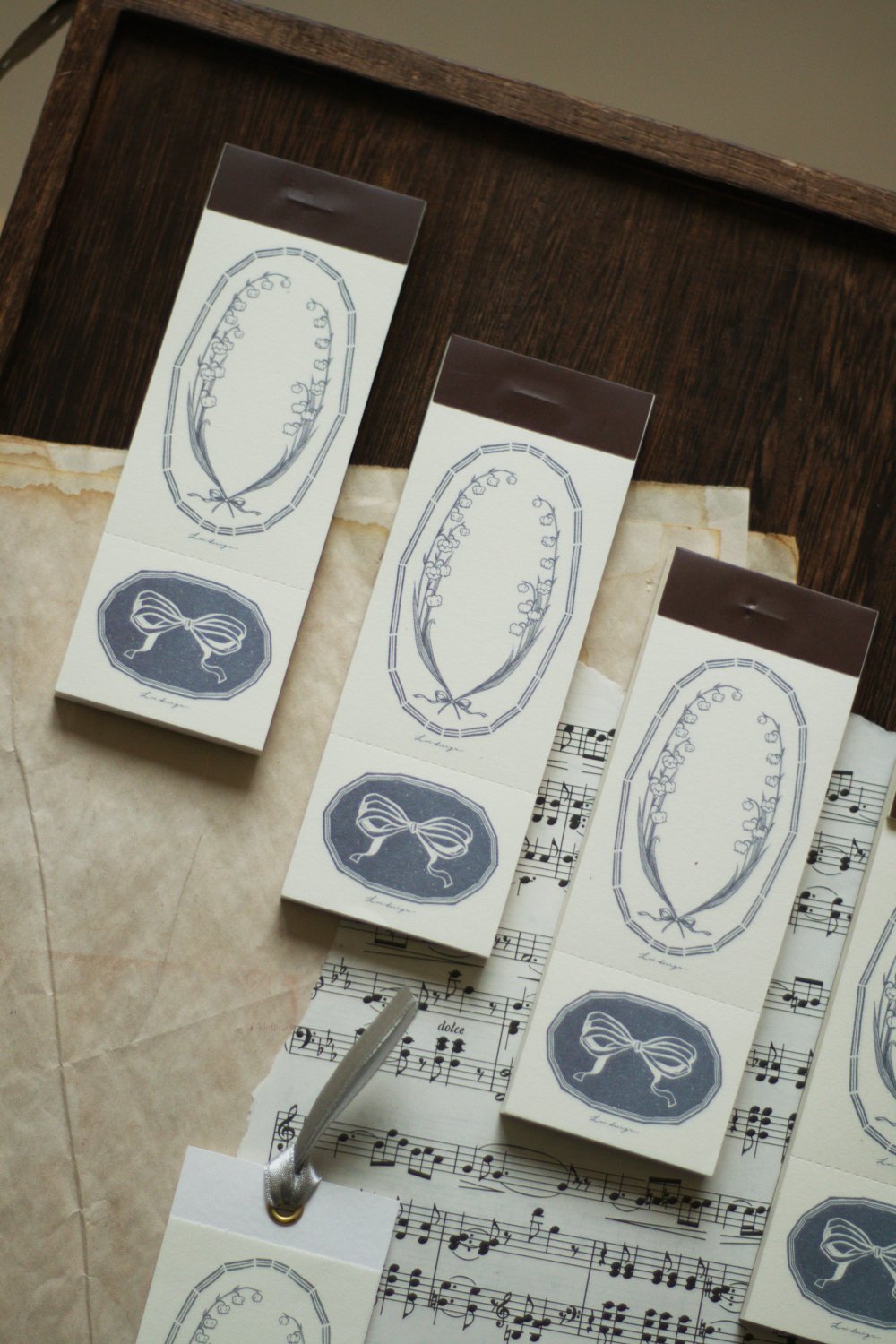 Letter Pad | Collecting Lily of the Valley