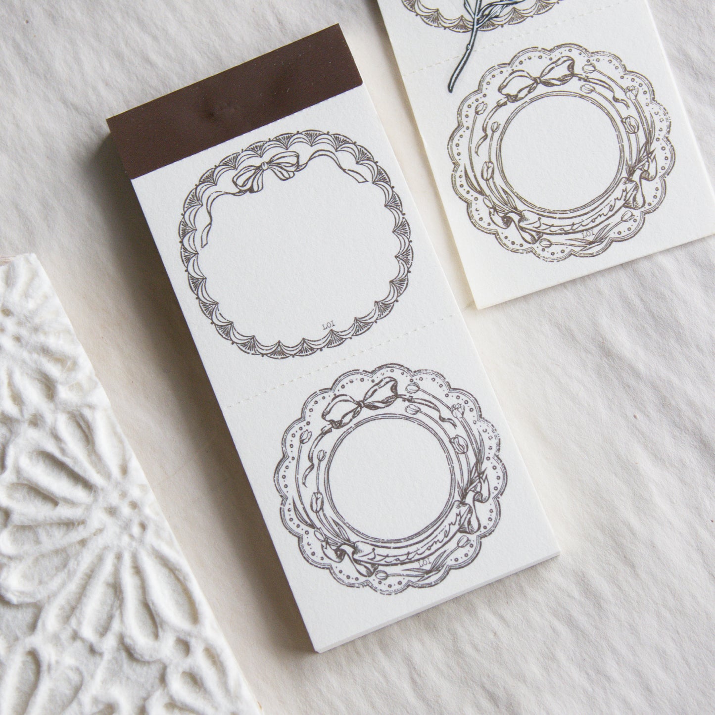 Note | Symbol of Happiness - Bowknot