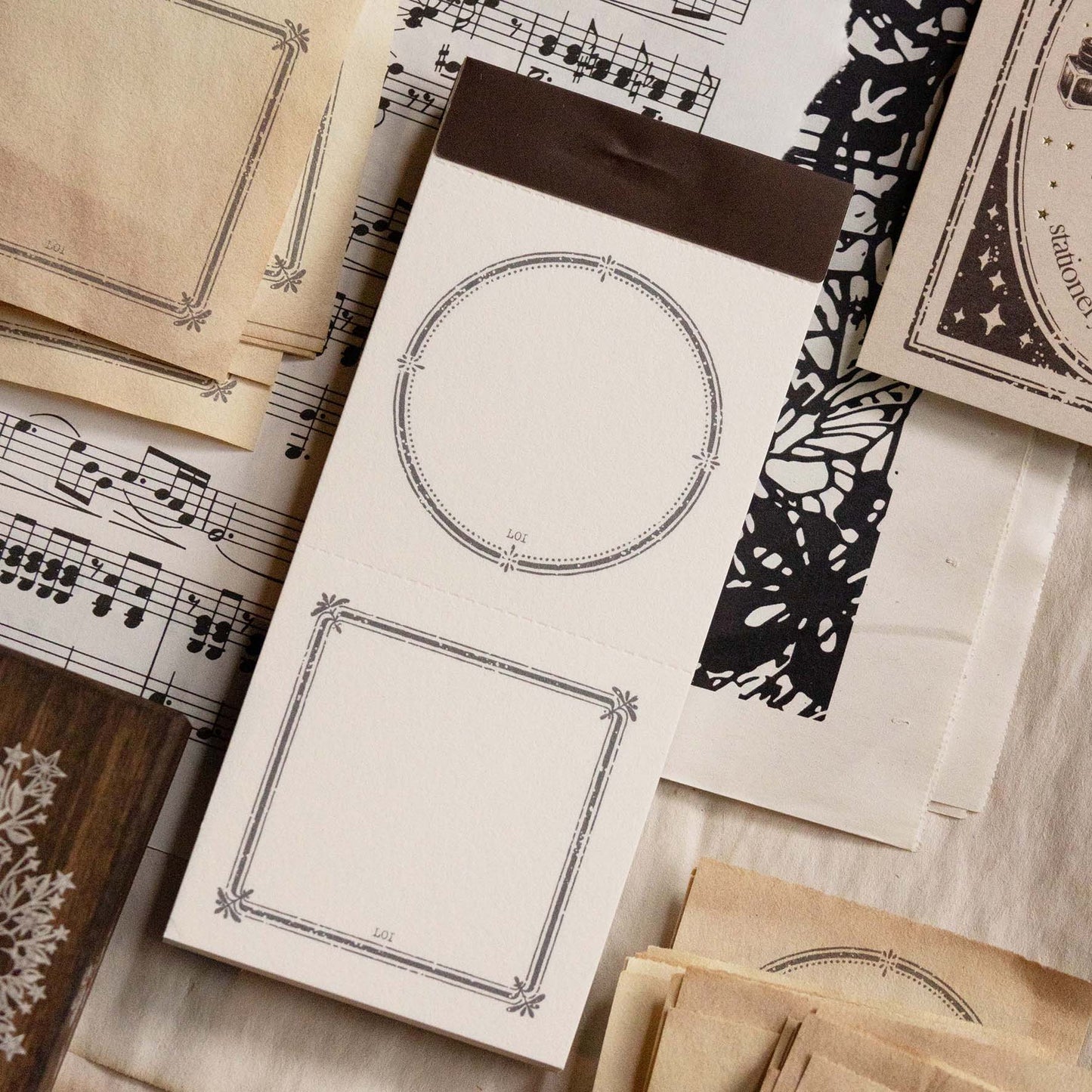 Loi Design Letter Pad | Vintage Frame – Label