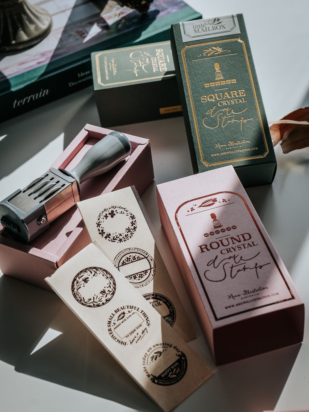 Date Stamp Set | Happy Airmail round clear date stamp set