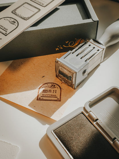 Date Stamp Set | Little Mailbox square clear date stamp set