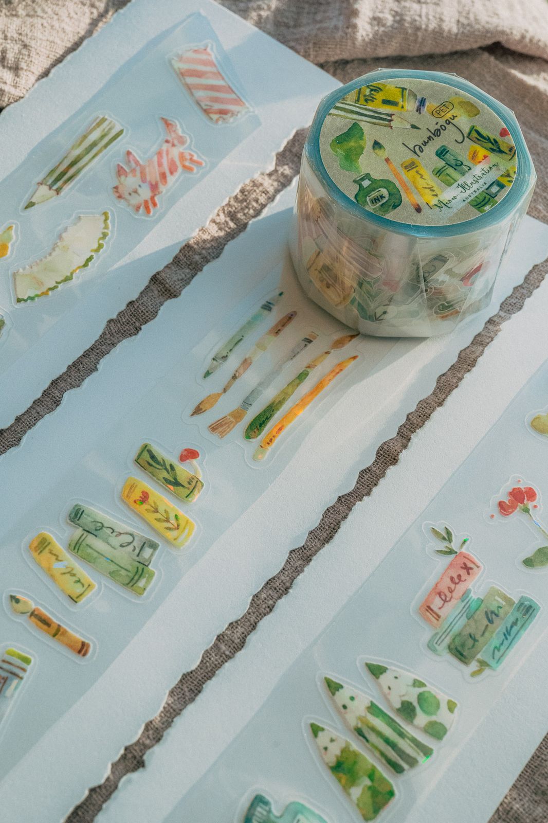 (Incoming Stock) Kiss-cut Glossy PET Tape | Bunbōgu (3.5cm) (with Iridescent Foil)