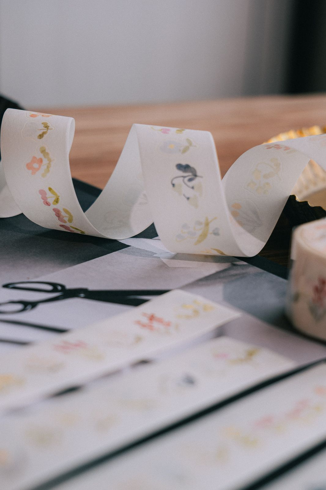 Kiss-cut Washi Tape | Little Corner Blooms (2.5cm)