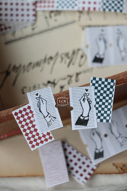 Label Sticker Roll | Finger heart (2.2cm)
